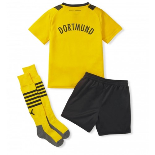 Borussia Dortmund Hjemmedraktsett Barn 2022-23 Kortermet (+ Korte bukser) Borussia Dortmund Hjemmedraktsett Barn 2022-23 Kortermet (+ Korte bukser)